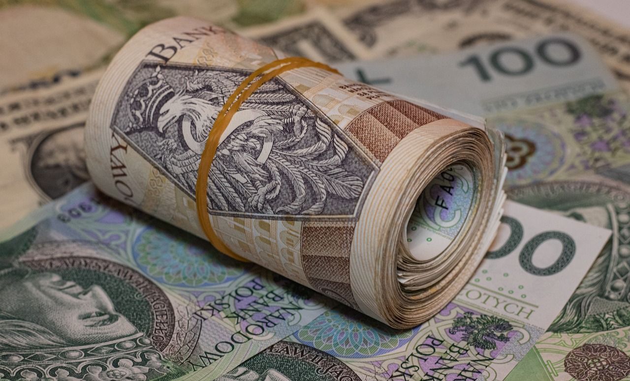 The Impact of Global Currency Fluctuations on Crypto Prices